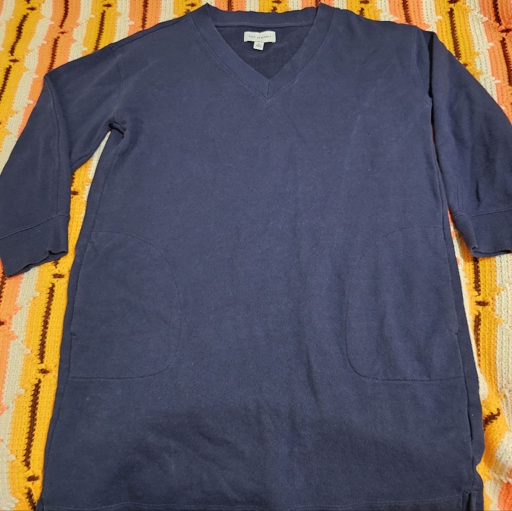Free Assembly Sweater Size Med